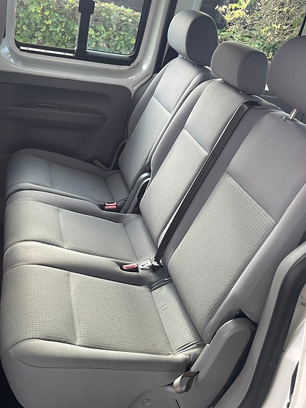 Volkswagen Caddy 6 of 8