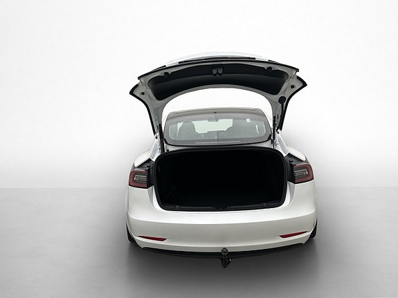 Tesla Model 3 30 of 30