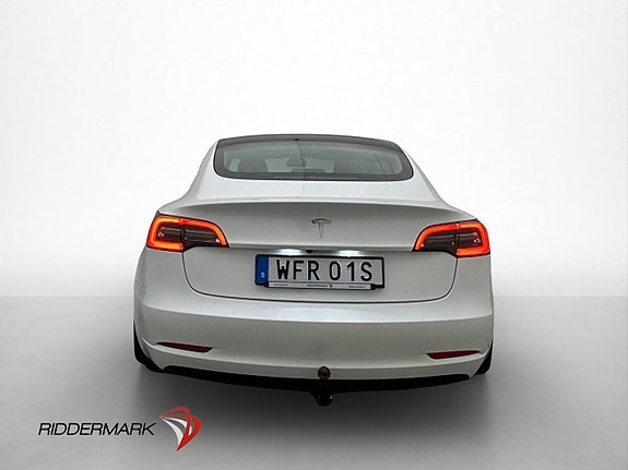 Tesla Model 3 7 of 30