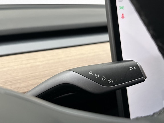Tesla Model 3 18 of 30