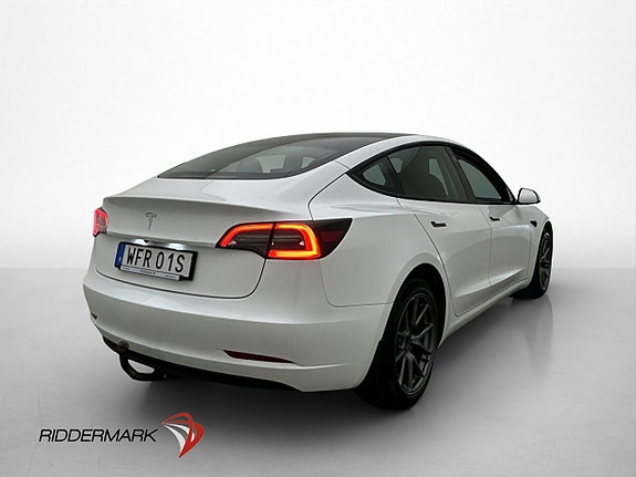 Tesla Model 3 8 of 30