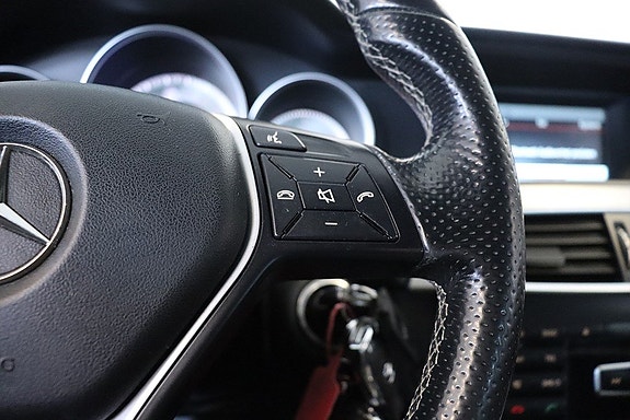 Mercedes-Benz CLA180 d 10 of 16