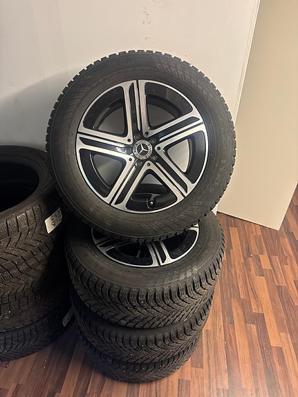 Product image 1 of 7