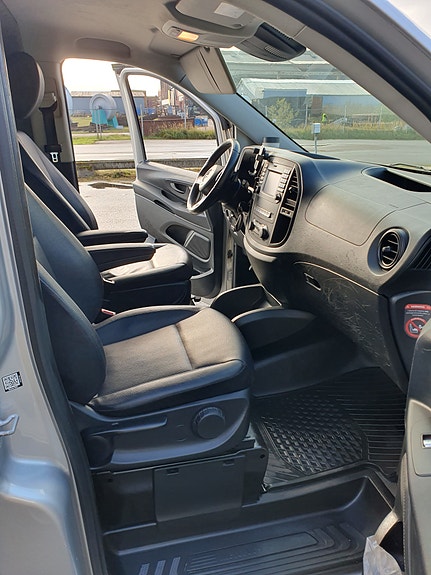 Mercedes-Benz Vito 119 4 of 5
