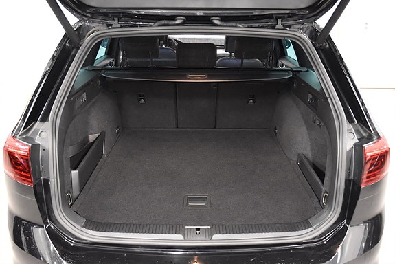 Volkswagen Passat 21 of 21