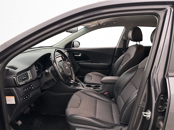 Kia Niro 10 of 28