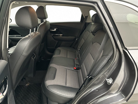Kia Niro 22 of 28