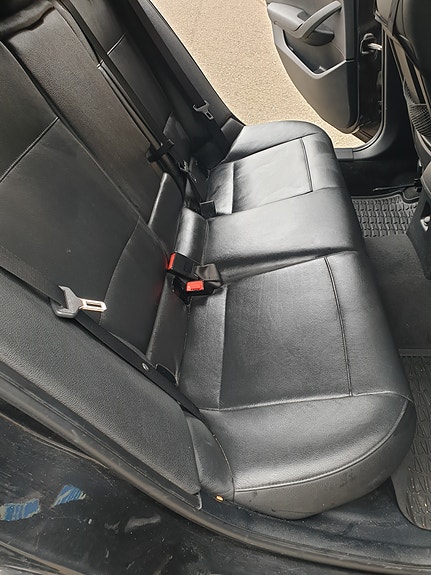 BMW X1 6 of 6