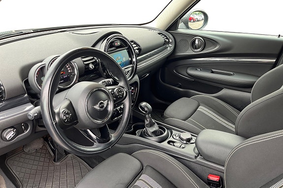 MINI Clubman Cooper S 12 of 27