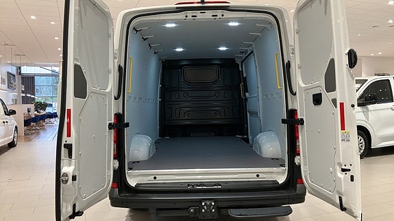 Volkswagen Crafter 14 of 15