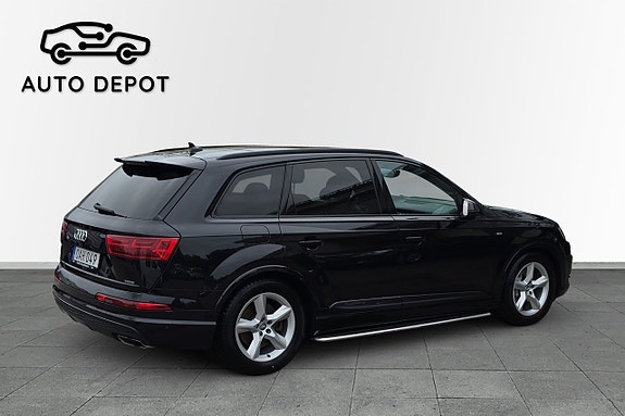 Audi Q7 5 of 10