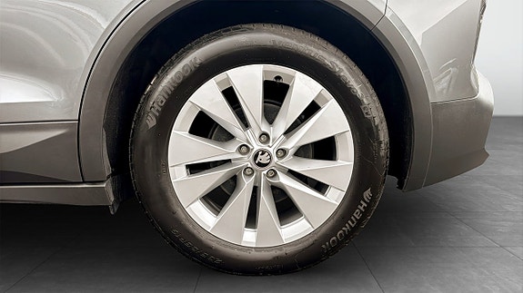 Skoda Elroq 6 of 12