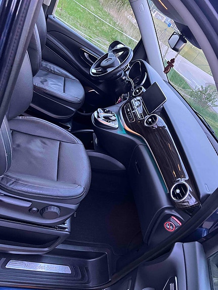Mercedes-Benz V250 d 6 of 7