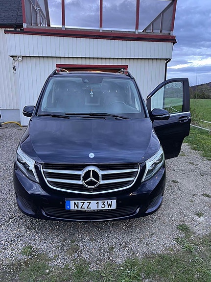 Mercedes-Benz V250 d 4 of 7