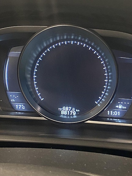 Volvo V40 3 of 3
