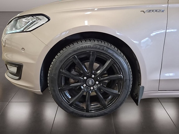Ford Mondeo 9 of 21