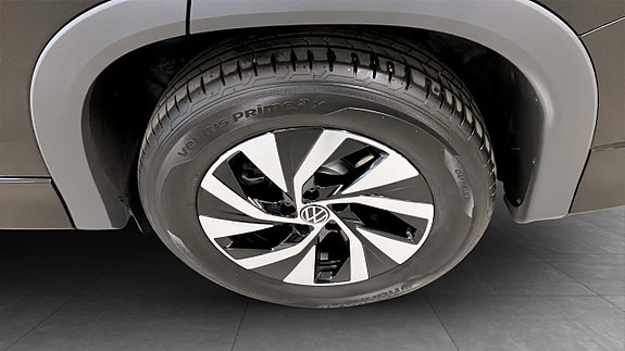 Volkswagen Tayron 6 of 13