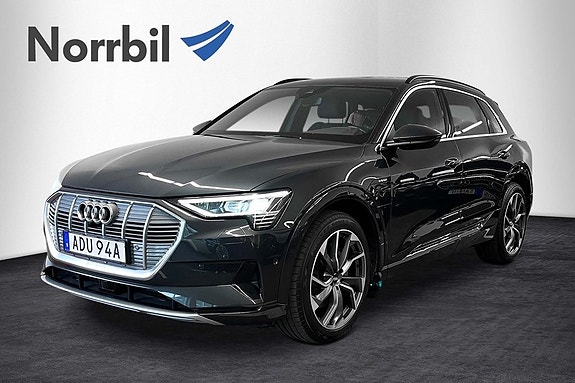 Audi e-tron 3 of 23