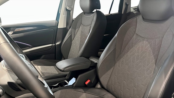 Volkswagen Tayron 8 of 16
