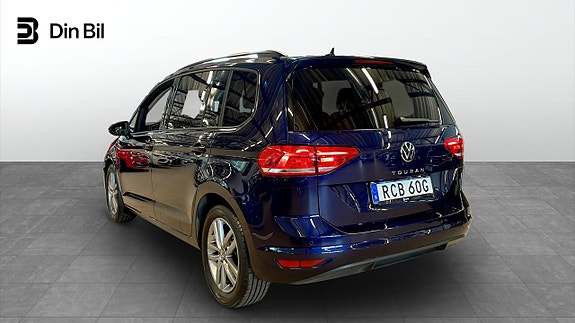 Volkswagen Touran 3 of 14