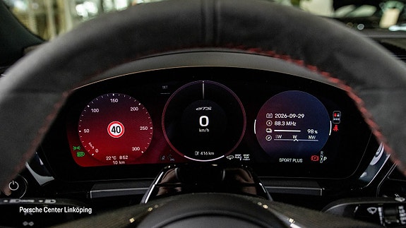 Porsche Macan GTS 13 of 24