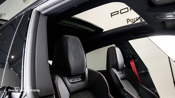 Porsche Macan GTS 22 of 24