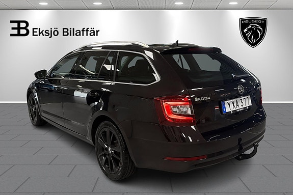 Skoda Octavia 8 of 19