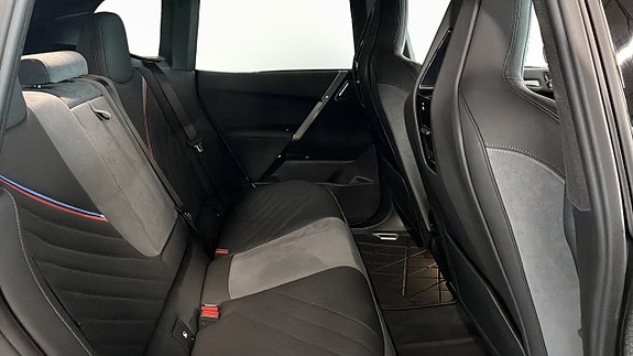 BMW iX 5 of 13