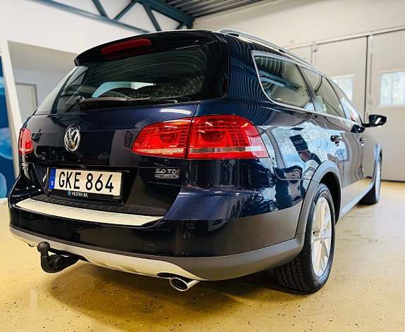 Volkswagen Passat Alltrack 9 of 20
