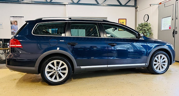 Volkswagen Passat Alltrack 10 of 20