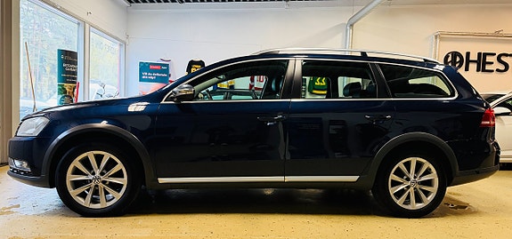 Volkswagen Passat Alltrack 5 of 20