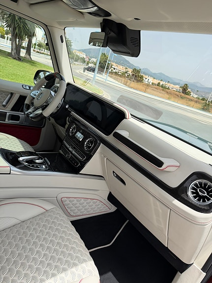 Mercedes-Benz G63 9 of 10