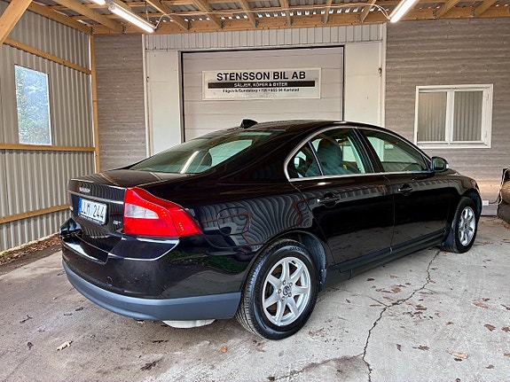 Volvo S80 6 of 11