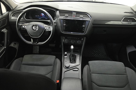 Volkswagen Tiguan Allspace 16 of 21
