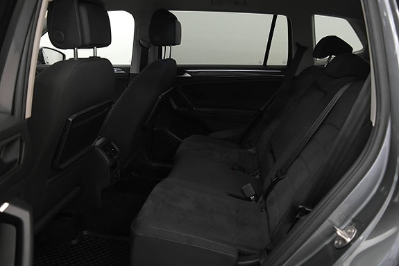 Volkswagen Tiguan Allspace 14 of 21
