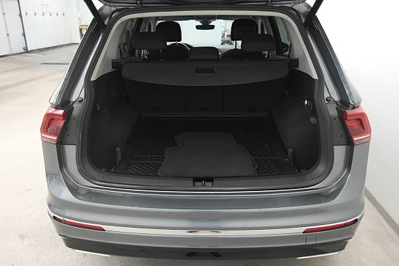 Volkswagen Tiguan Allspace 18 of 21