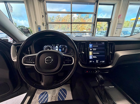 Volvo XC60 17 of 26