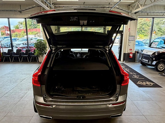 Volvo XC60 11 of 26