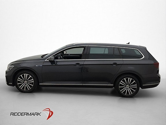 Volkswagen Passat 5 of 30