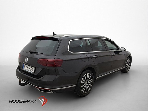 Volkswagen Passat 8 of 30