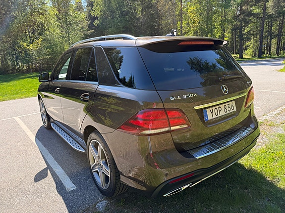 Mercedes-Benz GLE350 d 4 of 23