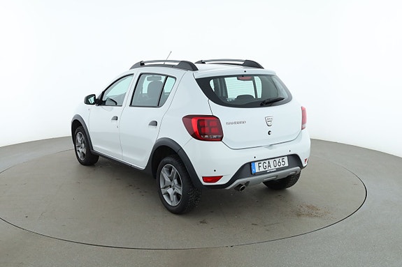Dacia Sandero Stepway 3 of 30
