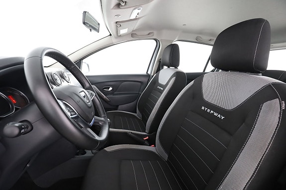 Dacia Sandero Stepway 28 of 30