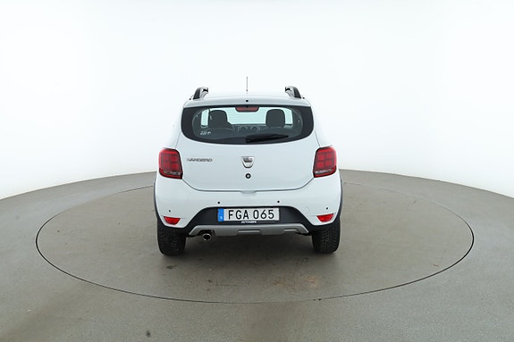 Dacia Sandero Stepway 4 of 30