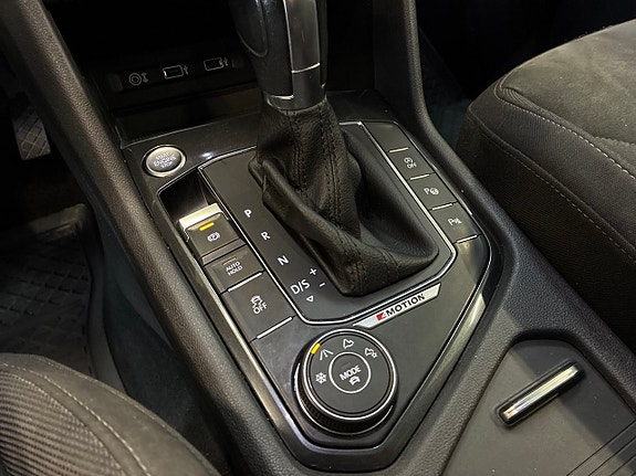 Volkswagen Tiguan Allspace 18 of 26