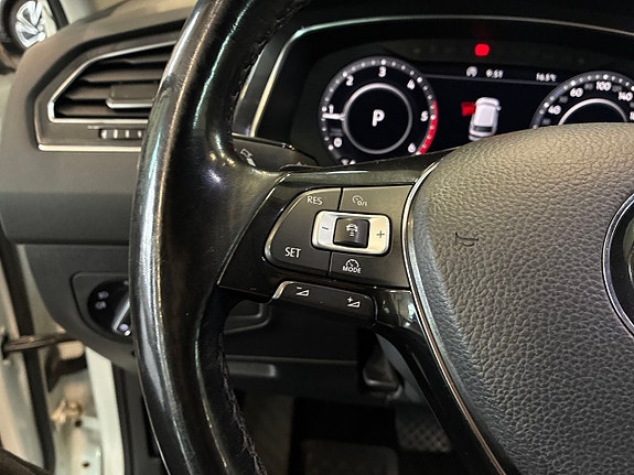 Volkswagen Tiguan Allspace 20 of 26