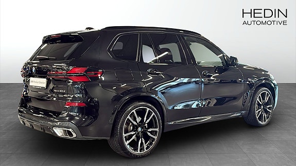 BMW X5 2 of 12