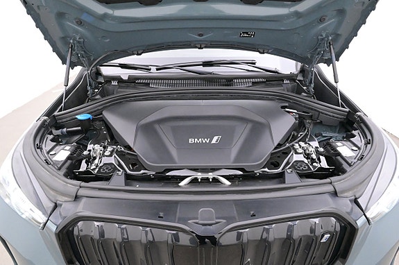 BMW iX1 26 of 27