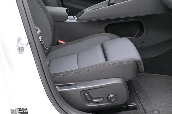 Polestar 2 14 of 27