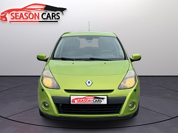 Renault Clio 6 of 9